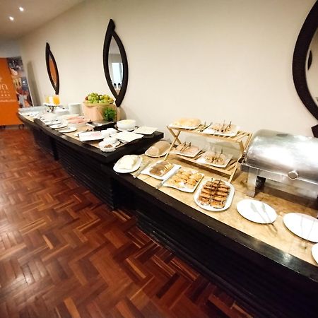 Sun Hotel Warnes Kültér fotó