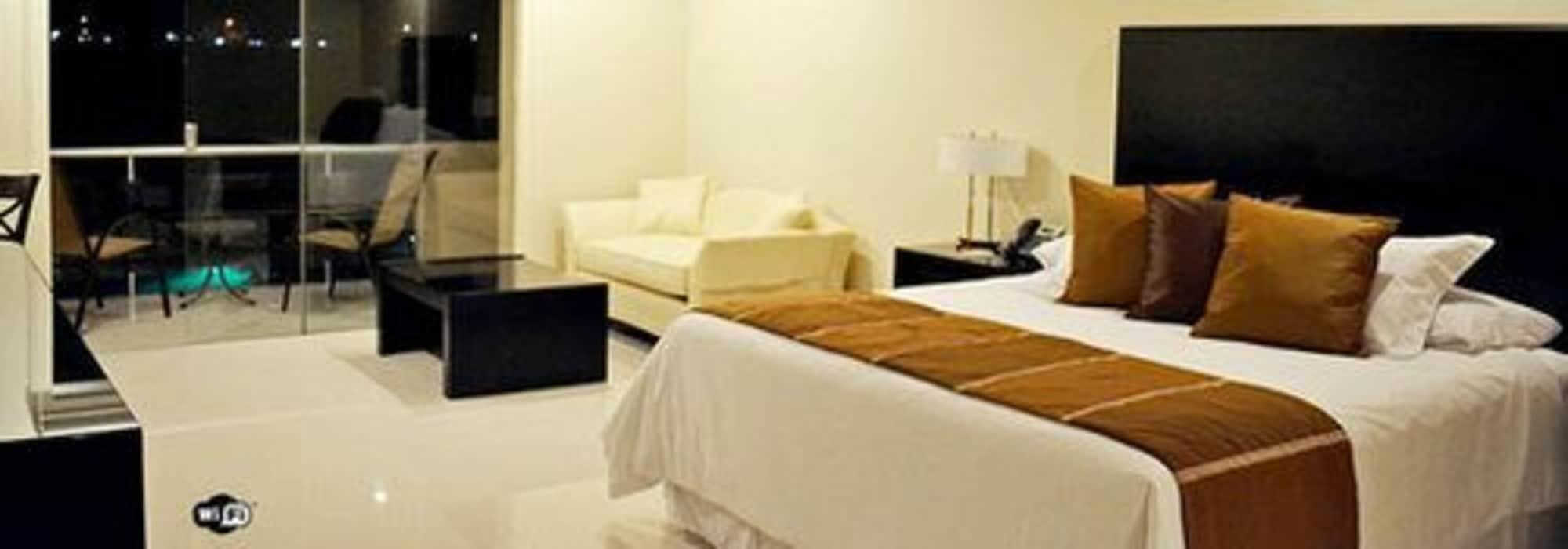Sun Hotel Warnes Kültér fotó