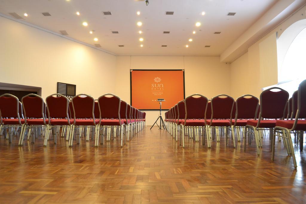 Sun Hotel Warnes Kültér fotó